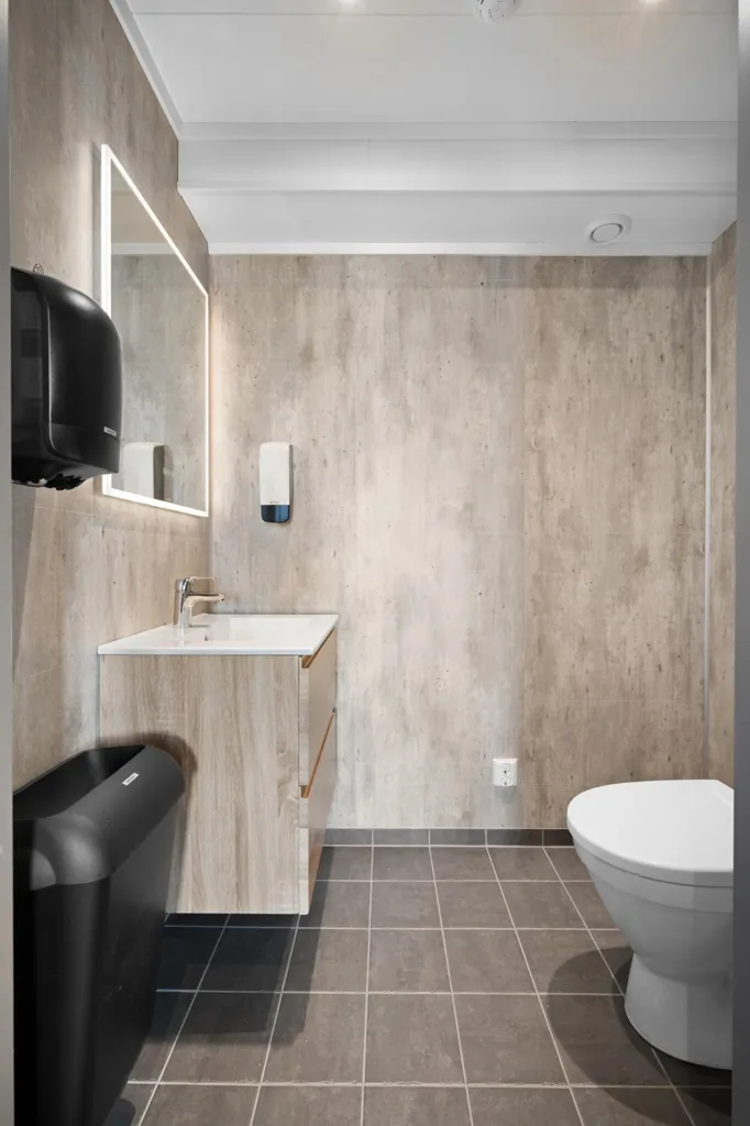 Salles de bain - Combination Property with Nature Access in Nyken