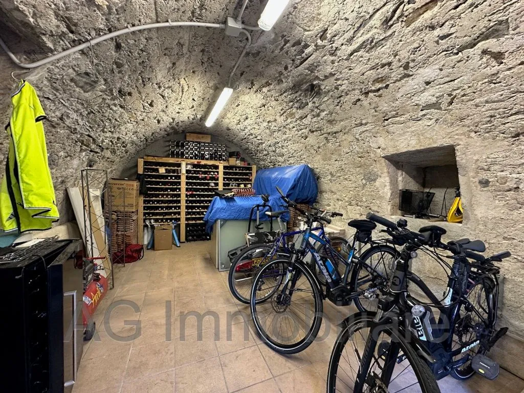 Rooms - Rear-Converted Attico with Balcony in Verbania