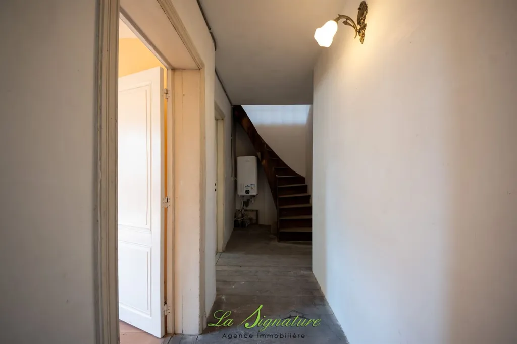 Pièces - Duplex avec Toiture Isolée à Liège
