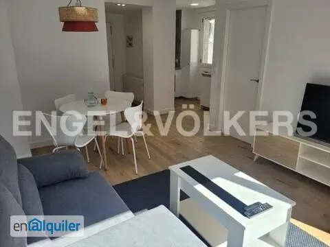 Elutuba - Modernised 1-Bed Flat with South-Facing Balcony in Vigo