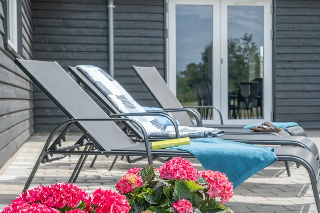 Terrazza - Vacation Home with Pool near Grenå Strand