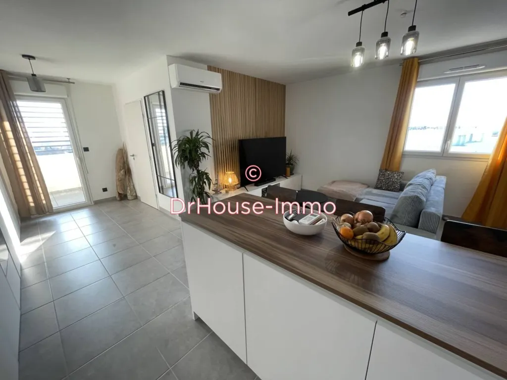 Cuisine - Appartement T3 avec Balcon Couvert à Béziers