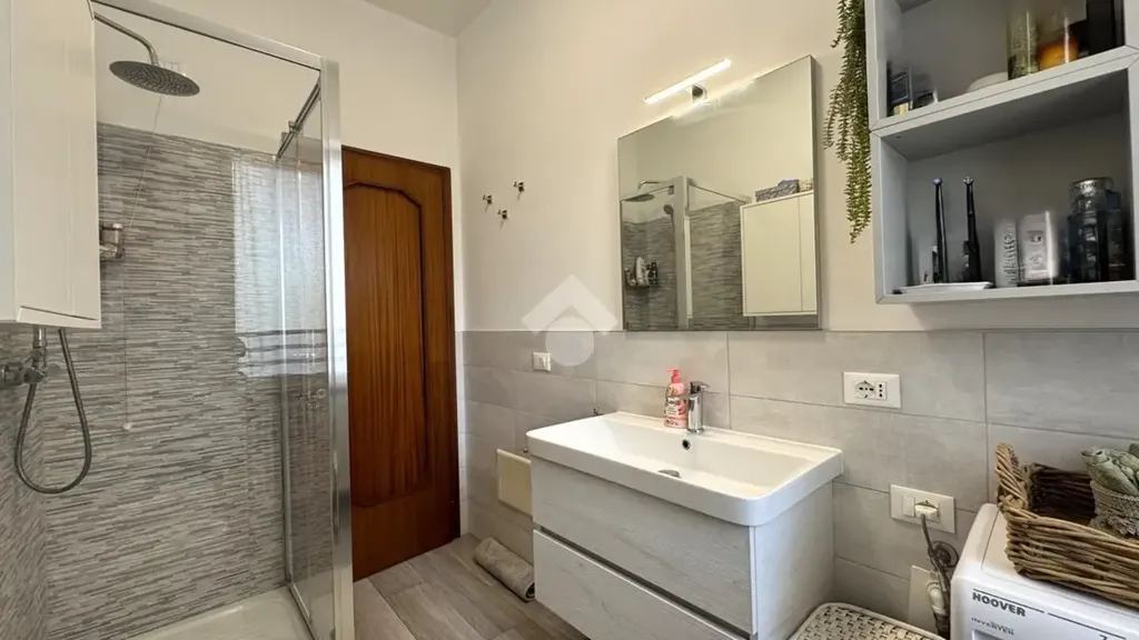 Vannitoad - Bright Apartment with Terrace in Forlì