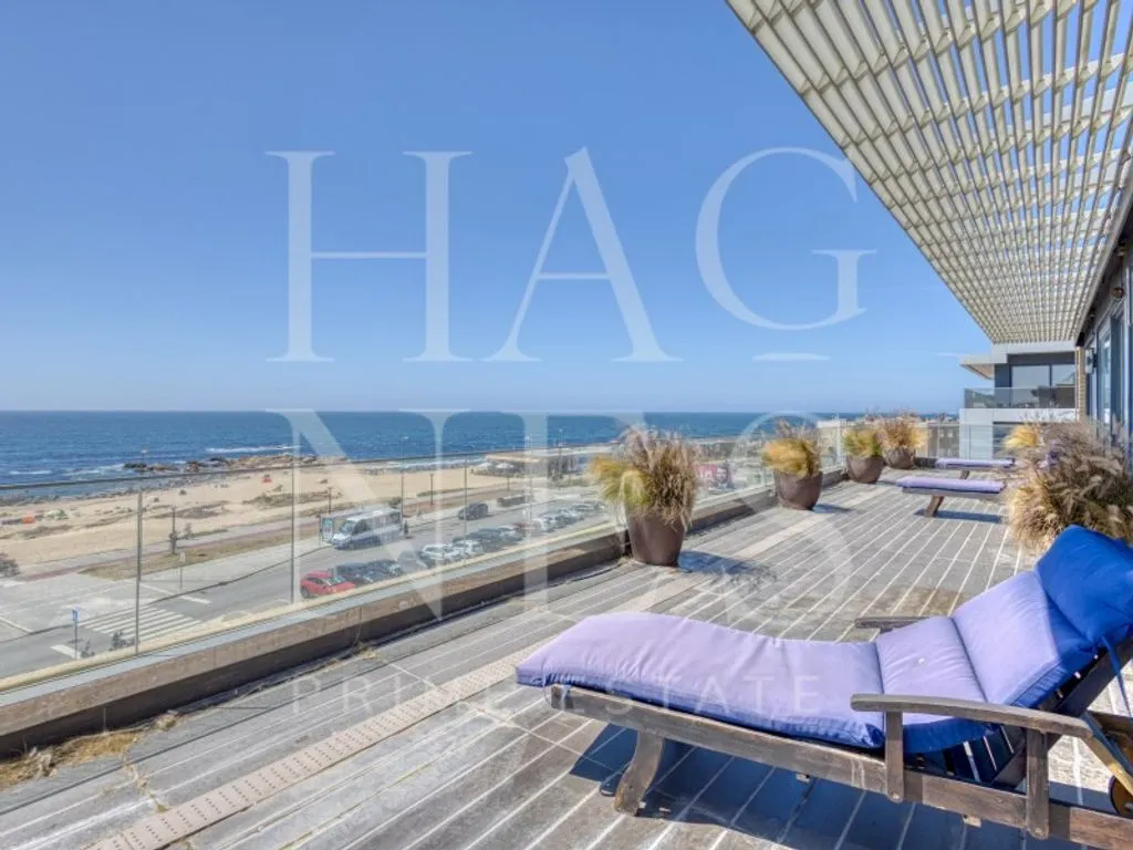 Terrass - Penthouse with Sea View in Vila Nova de Gaia
