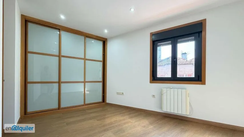 Toad - Modern Flat with Ascender in Vigo's Old Town
