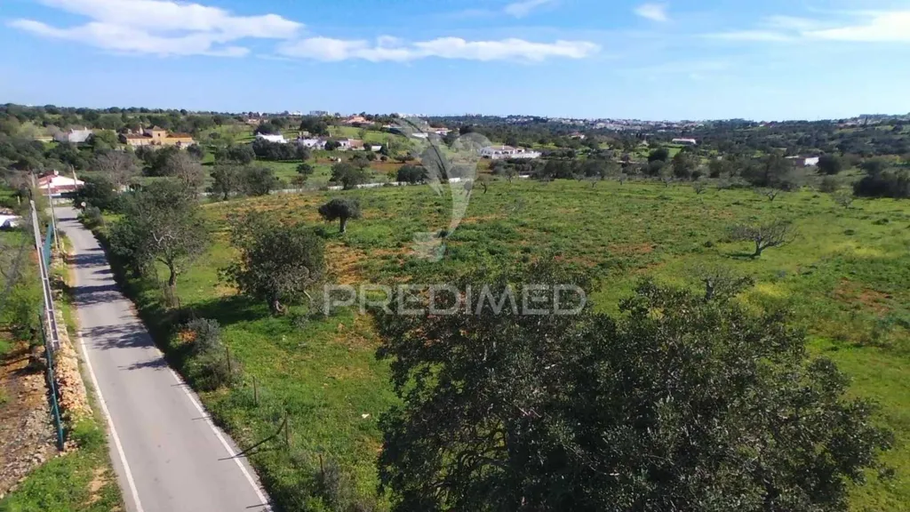 Vue aérienne - Agricultural Land with Fruit Trees in Albufeira