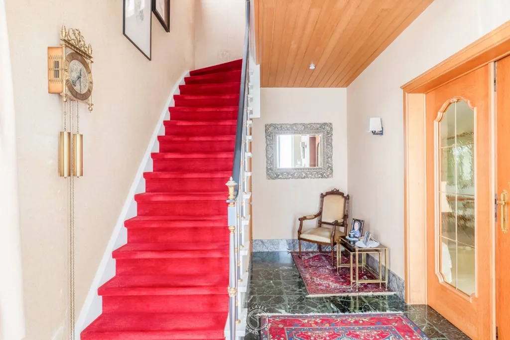 Rooms - House with Enchanting Garden in Sint-Niklaas