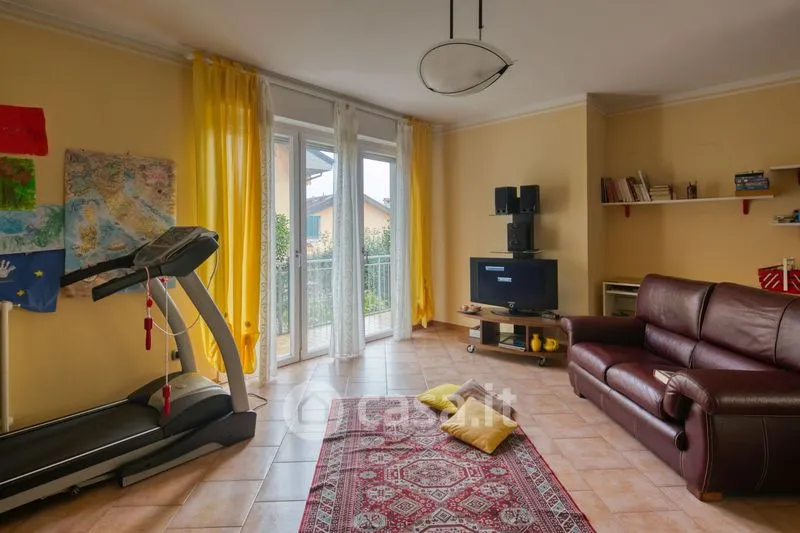 Salón - Villa with Lake View in Verbania