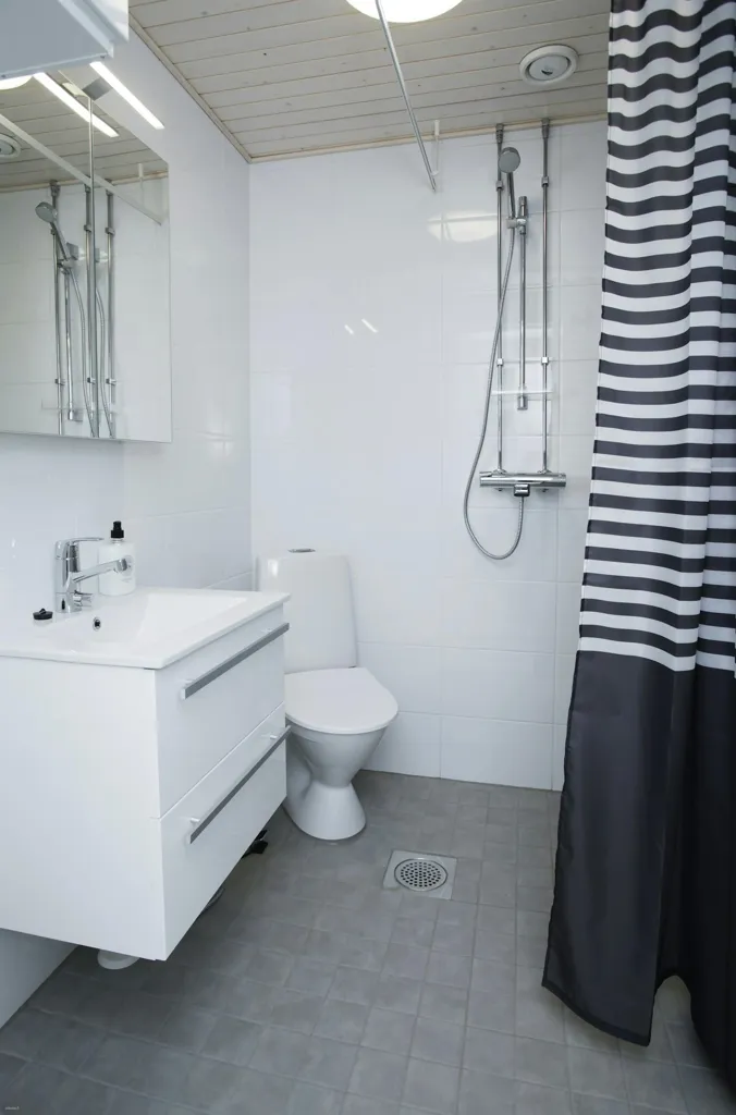 Bagni - Compact Studio with South Balcony in Vantaa