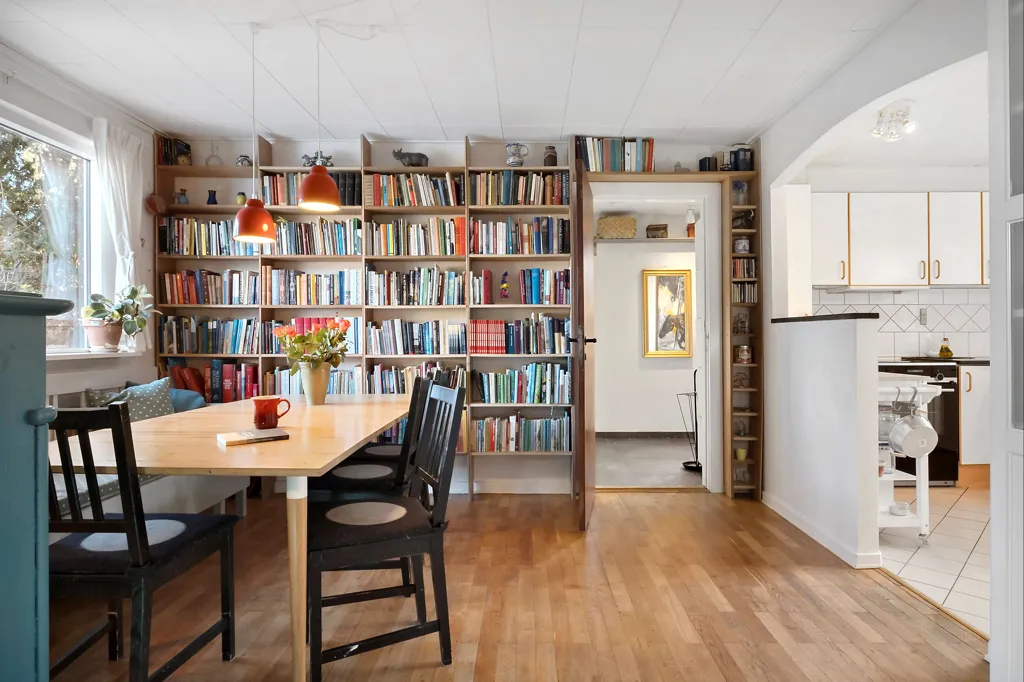 Dining Room - 1960s Villa with Garden in Copenhagen S