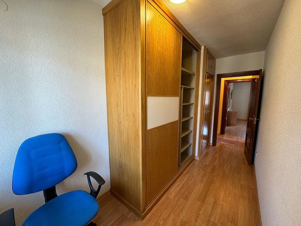 Esik - Reformed Flat with Balcony in Béjar