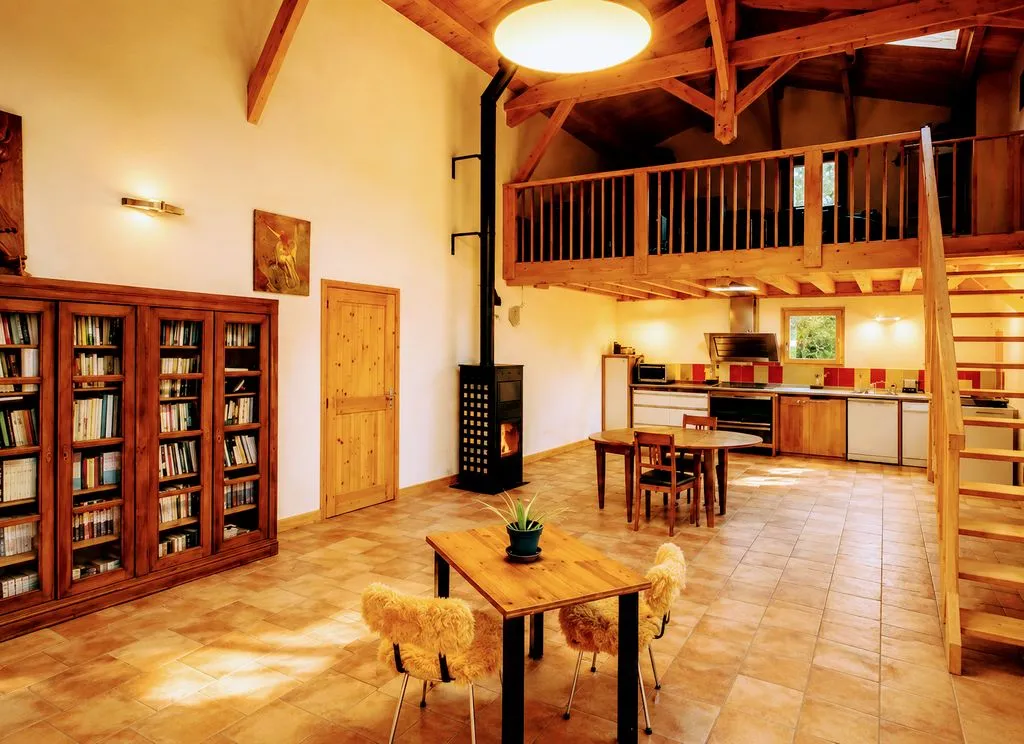 Elutuba - Contemporary Timber Frame House with Terraces in Vinezac