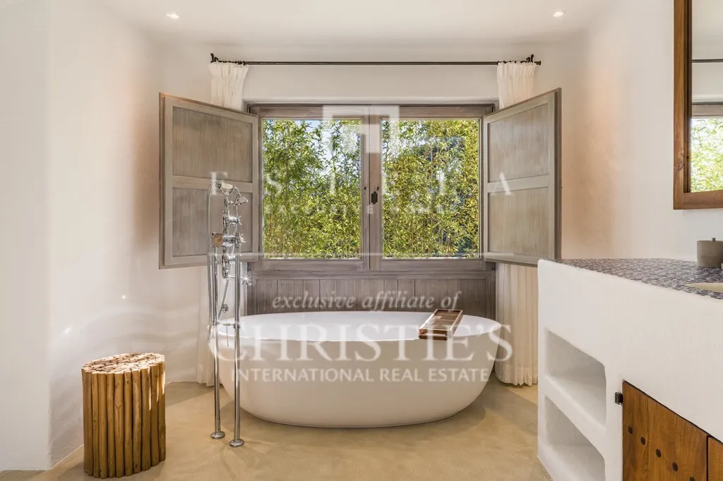 Bagni - Chalet with Pool and Terrace in Sant Joan de Labritja