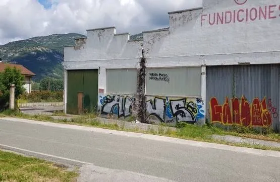 Välivaade - Industrial Unit in Arakil, Navarra