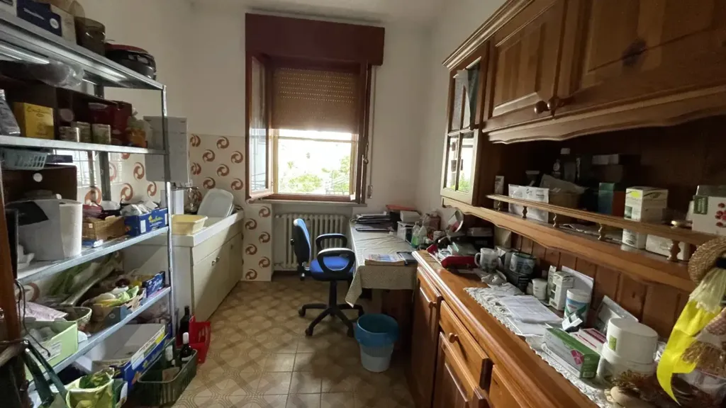 Kabinet - Villa with Garden in Suzzara