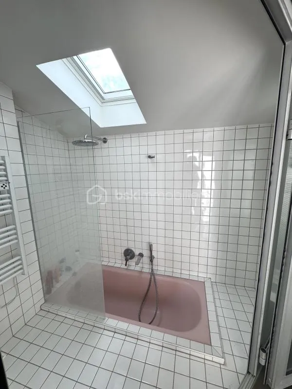 Salles de bain - Triplex avec Vue sur Paris à Montmartre