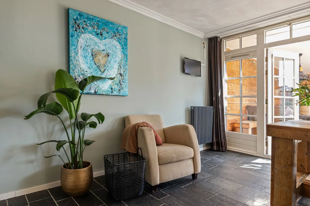 Esik - Spacious Two-Storey House with Garden in Hoogenboomstraat