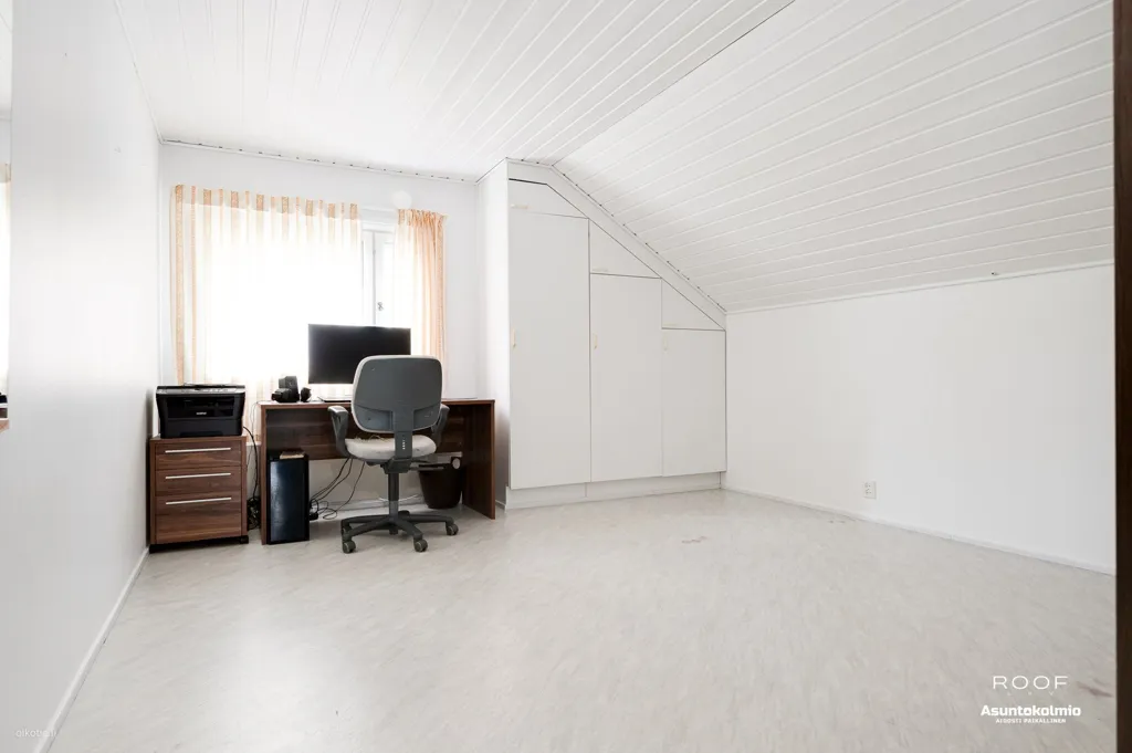 Bureau - Traditional House with Sauna in Karjasilta