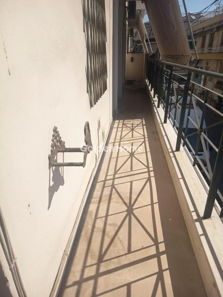 Balcon - Apartment with Terrace in Ano Englianos