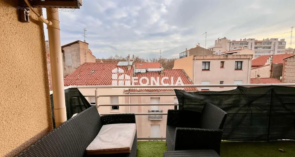 Balcon - Appartement avec Terrasse et Parking Près de la Gare