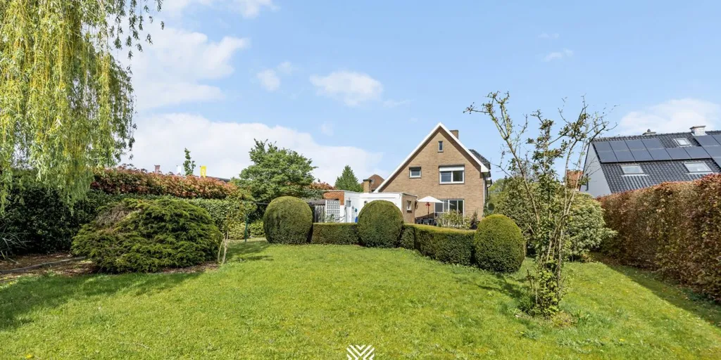 Garden - Open Plan House with Garden in Zonhoven