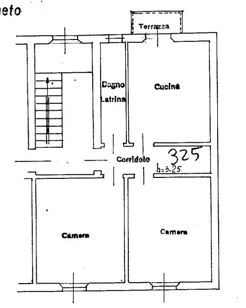 Plan - Rear-Facing Apartment with Balcony in Bologna