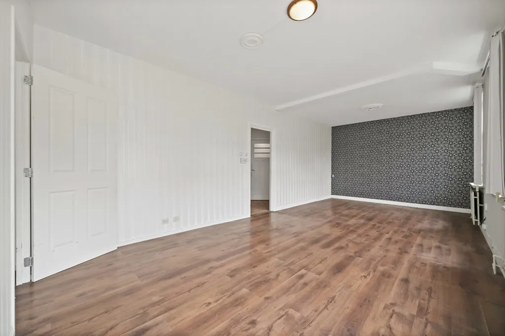 Toad - Spacious Ground Floor Flat near Rijswijk