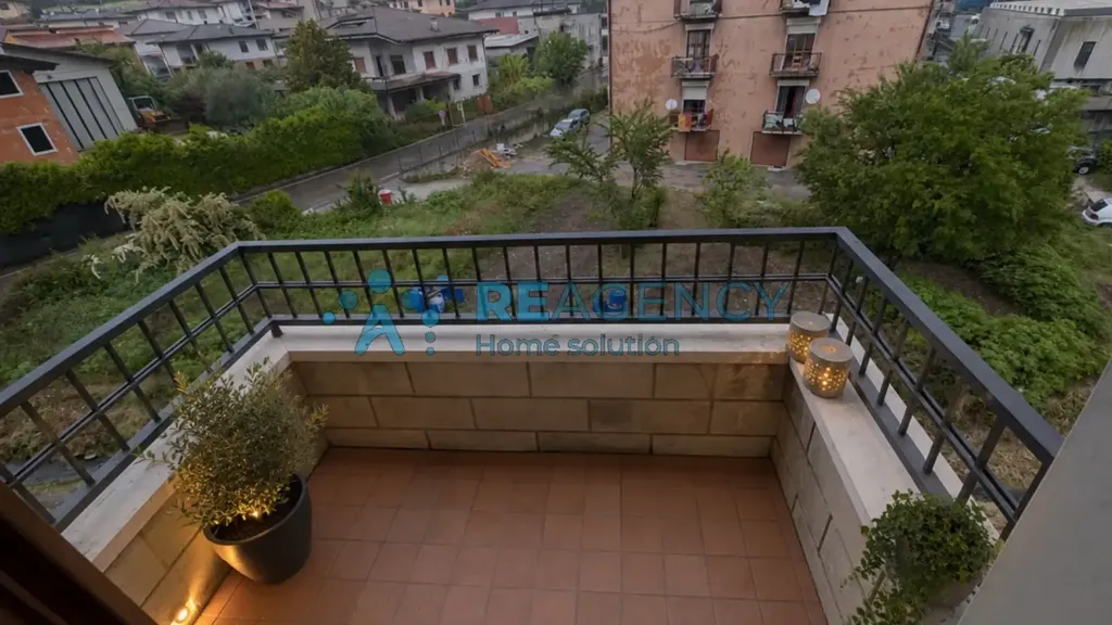 Balcone - Armed Bilocale with Balcony in Chiampo
