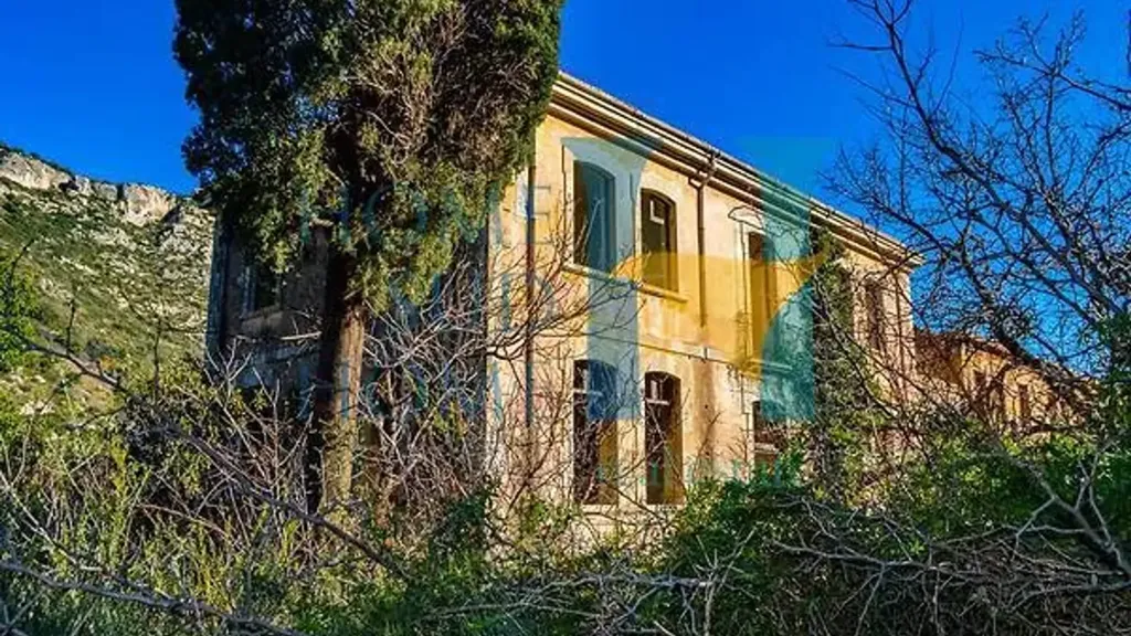 Välivaade - Restoration Project in Cavagrande Resort, Avola