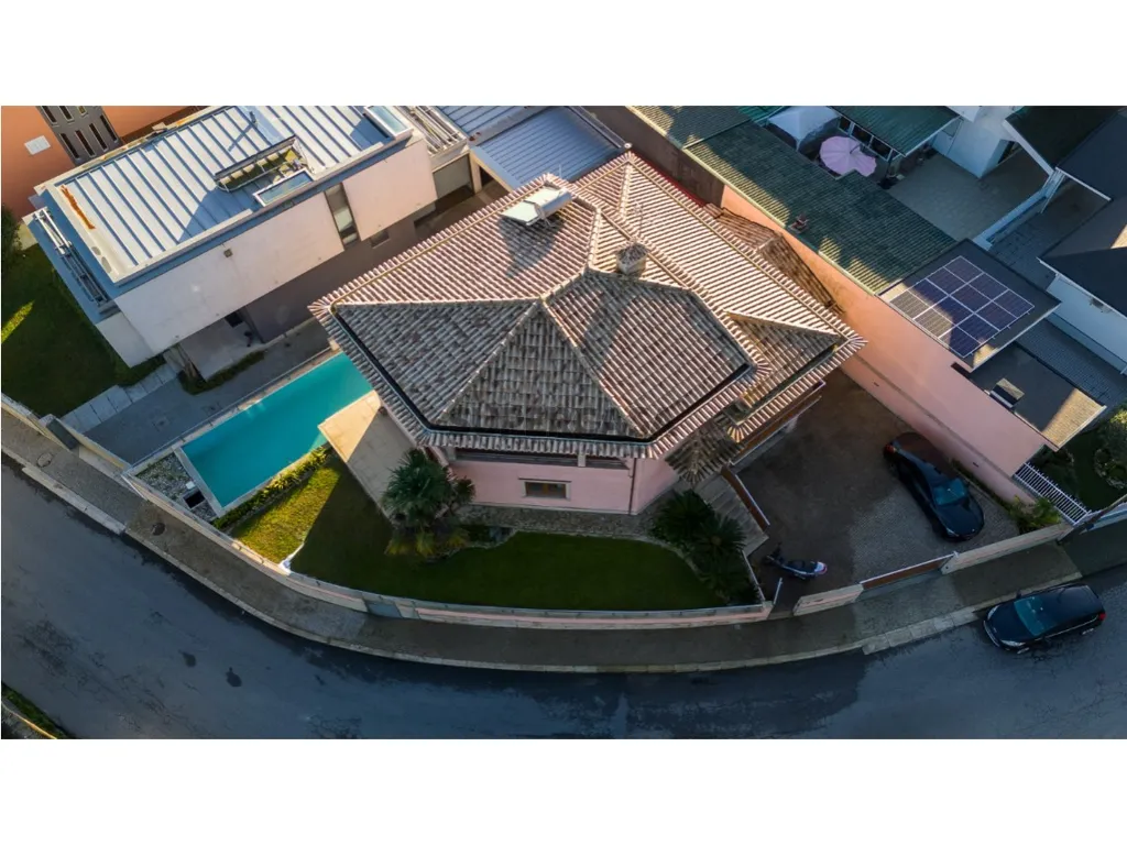 Õhuvaade - Detached House with Pool in Fiães