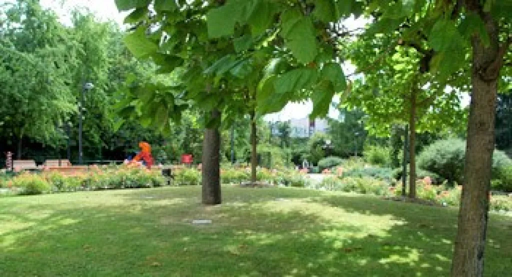 Duplex Flat with Garden in Vanves