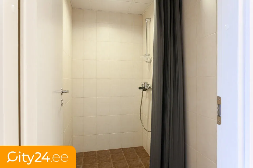 Bagni - Stock-Office Space with Retail in Peetri