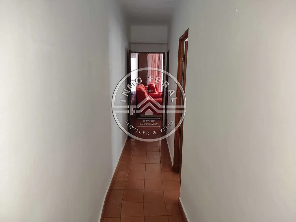 hallway_entrance