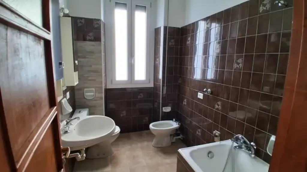 Salles de bain - Rented Duplex with Lake View in Omegna