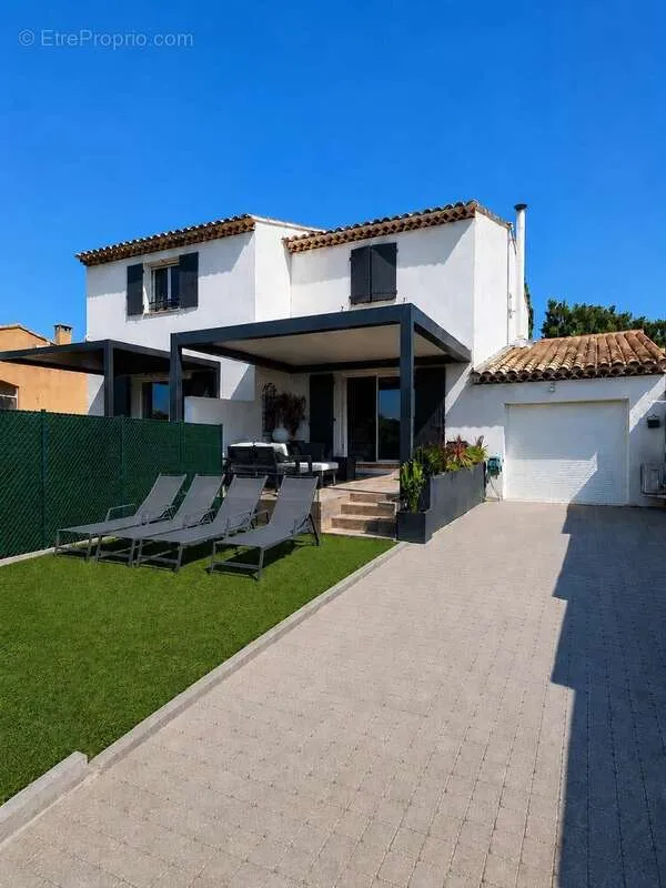 Extérieur - Maison Mitoyenne avec Spa de Nage à Coudoux