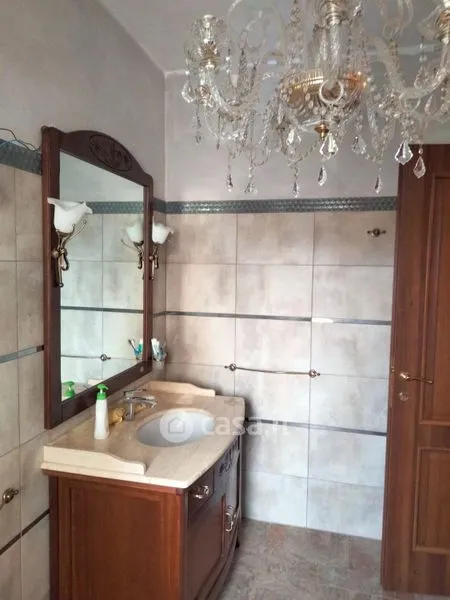Bathrooms - Rustic Bifamily House with Pool in Nocera Umbra