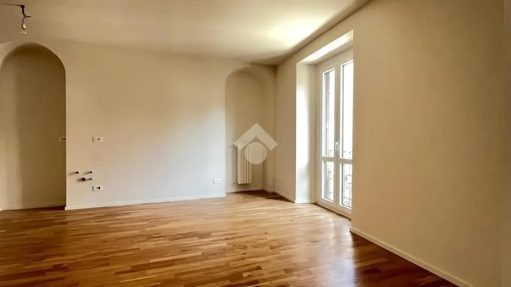 Toad - Rustic Flat with Balcony in Milan