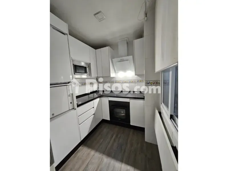 Cucina - Furnished Flat with Marble Floors in Lucena