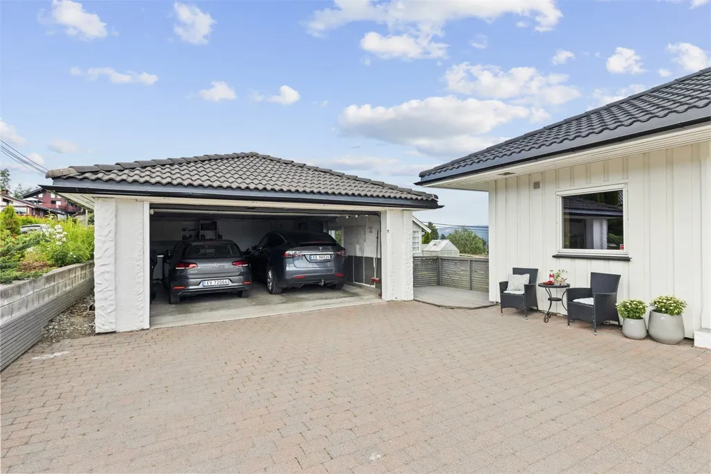 driveway