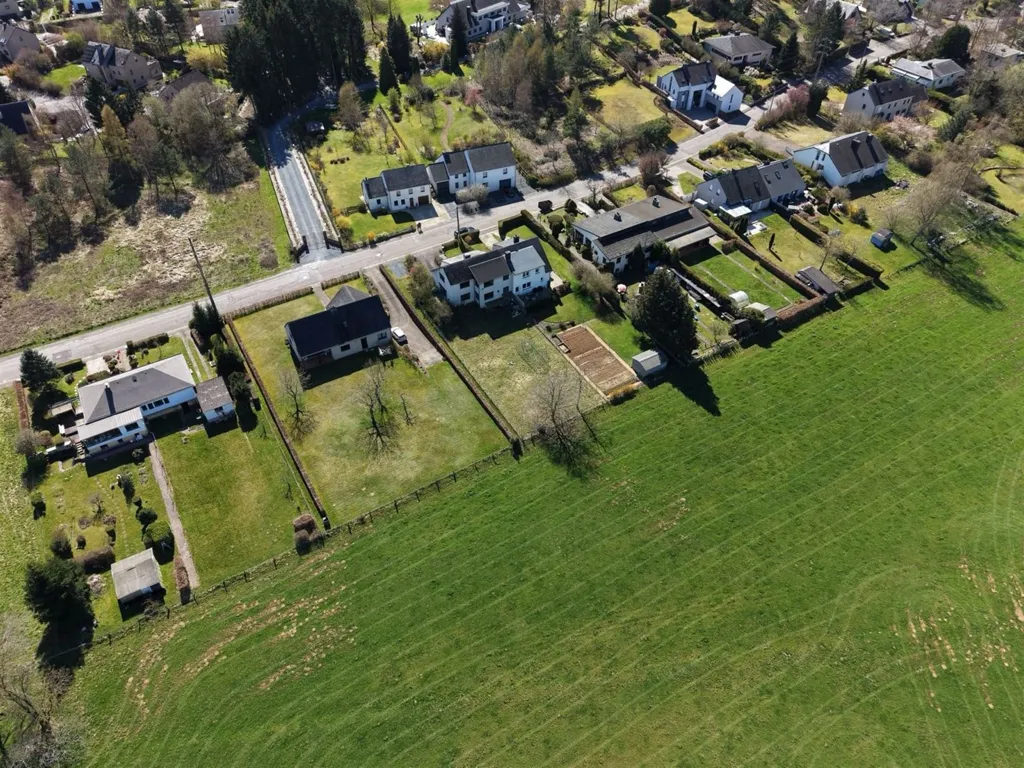 Õhuvaade - House with Potential in Arlon