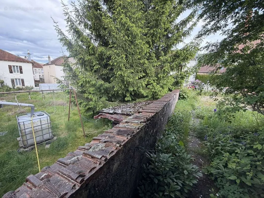 Jardin - Terrain à Bâtir Prêt à Construire à Remiremont