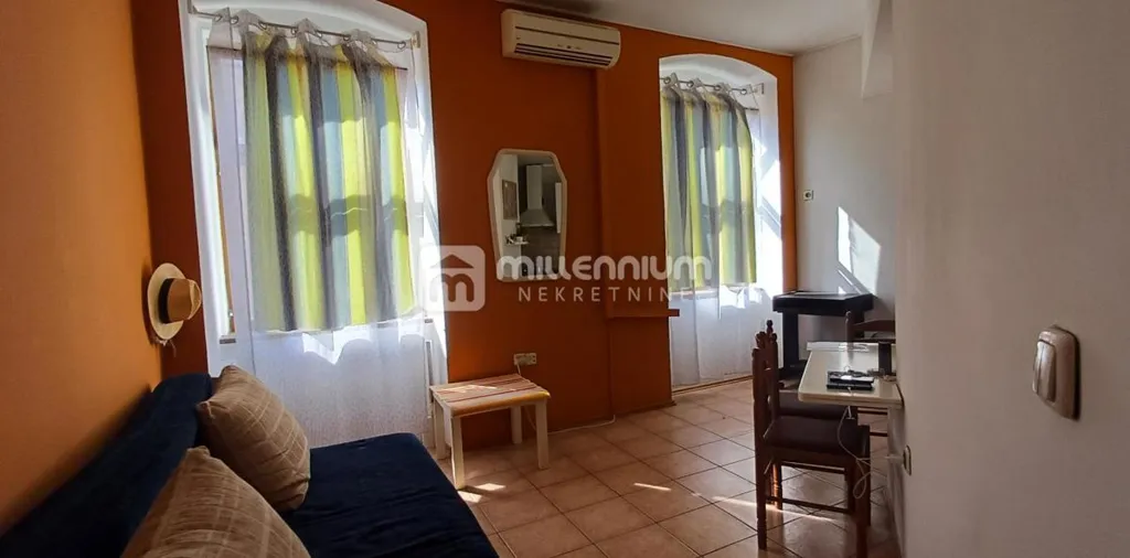 Séjour - 1-Bedroom Flat with Balcony in Sušak, Rijeka