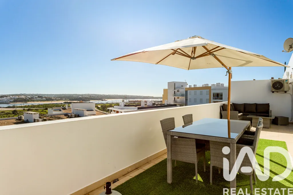 Terrass - Penthouse with Panoramic Views in Portimão