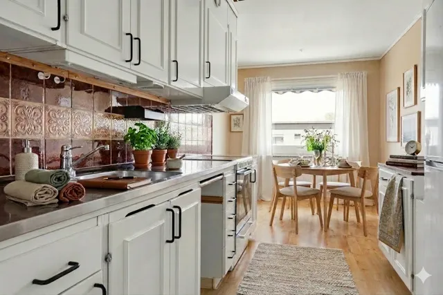 Cuisine - Apartment with Balcony and Gym in Norrköping