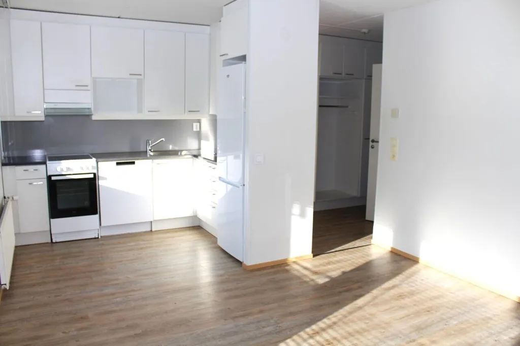 Cucina - Modernised Apartment with Balcony in Mäntylä, Oulu
