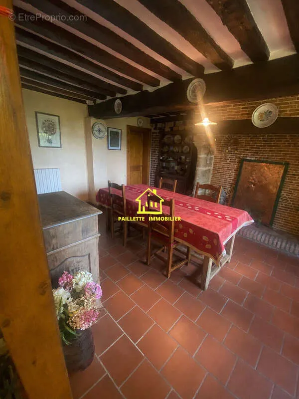 Dining Room - Charming Traditional House with Garden in Etainhus