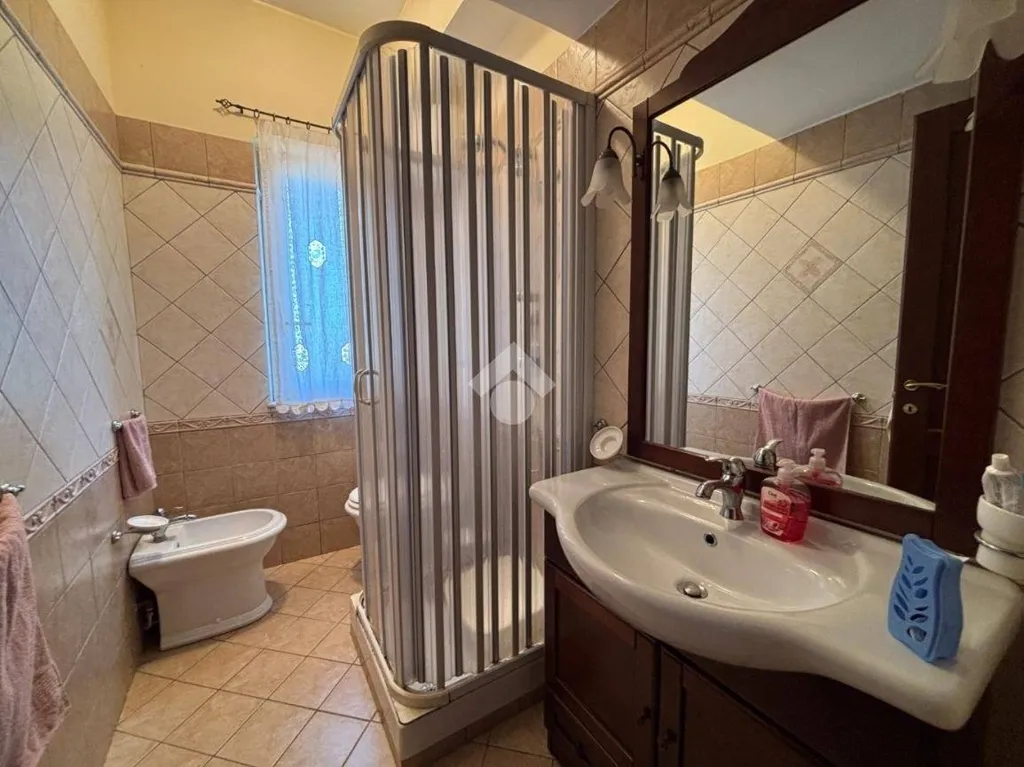 Bagni - Fully Rented Flat with Balconies in Agrigento