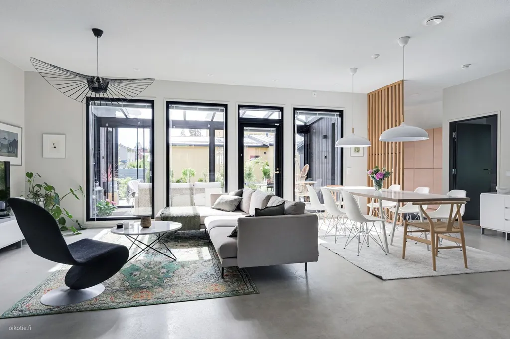 Elutuba - Modern Villa with Lake View in Tuusula