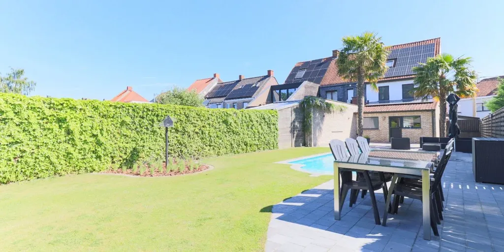 Bassein - Stylish House with Pool in Lendelede
