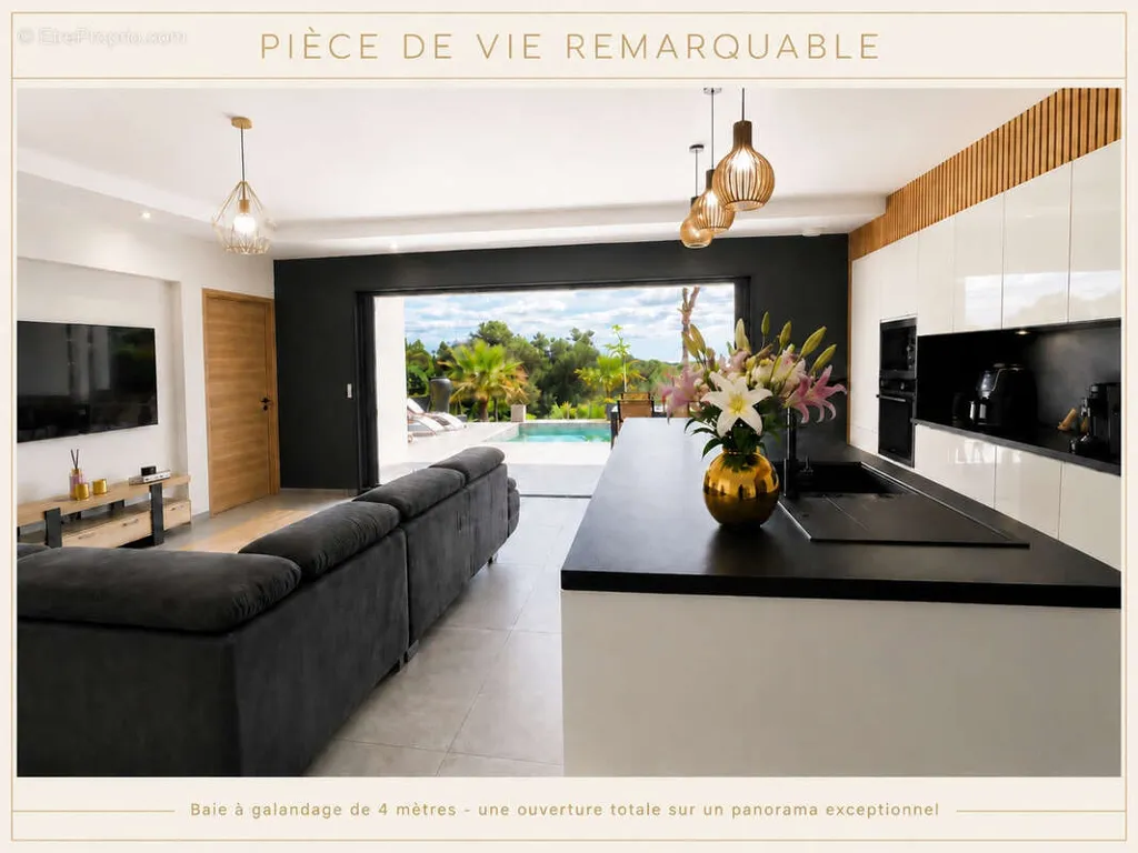 Contemporary Villa with Panoramic View in Nîmes